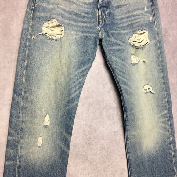 Levis Men 501 Original Fit Blue Jeans size 30x32 Distressed Destroyed Light Wash - Picture 12 of 16